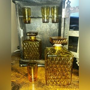 1986 Enesco Japan Import Liquor Display.